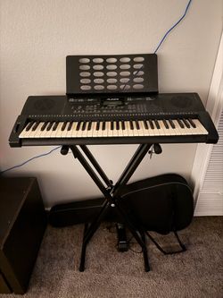 Alesis Harmony 61 Keyboard w/ Sustain Pedal