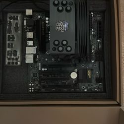 Intel i7-7700, CPU Cooler, Motherboard, 32 GB DDR4 RAM