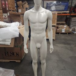 2 Full Body Make Mannequins