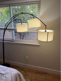 Floor lamp