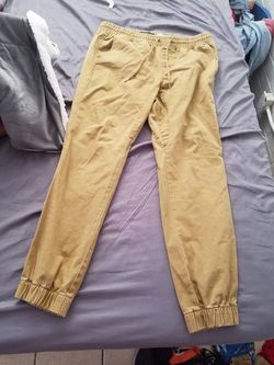 Size large joggers