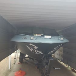 16 Foot Boat 