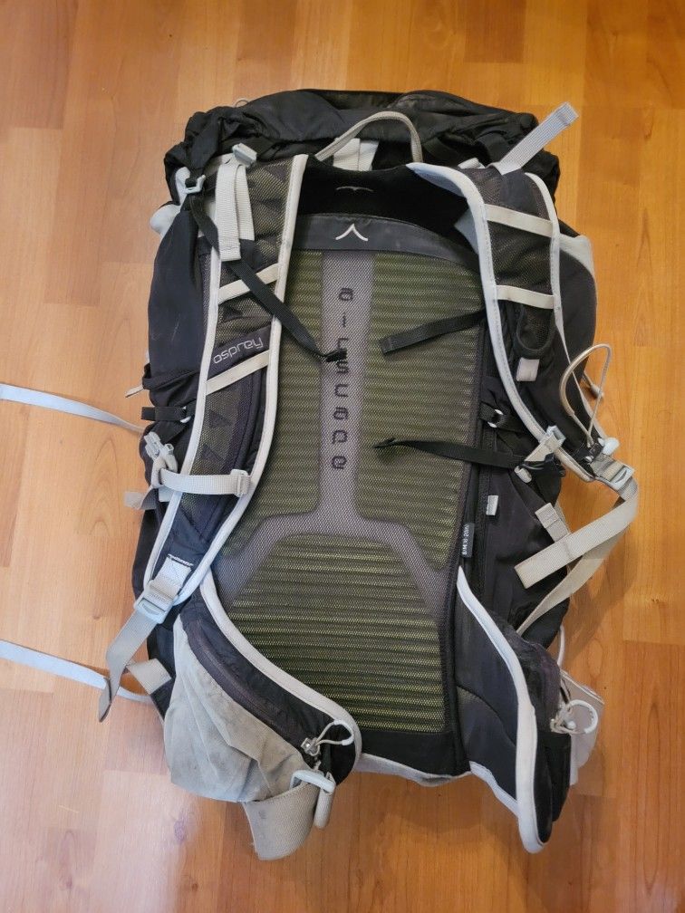 Osprey Talon 44 hiking backpacking pack S/M