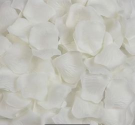 7200 White Artificial Flower Petals Wedding