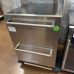 KitchenAid 24” under counter refrigerator 