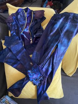 DESCENDANTS 3 COSTUME