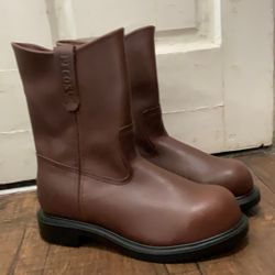 BY RED WING SHOES ATEEL TOE PULL ON BOOT