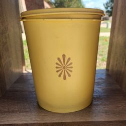 Vintage Tupperware