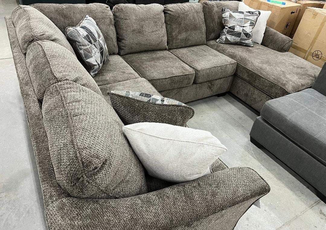 Graftin Sectional Sofa Couch 