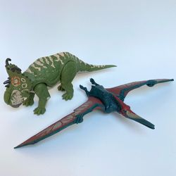 (2) Jurassic World Fallen Kingdom Roarivores