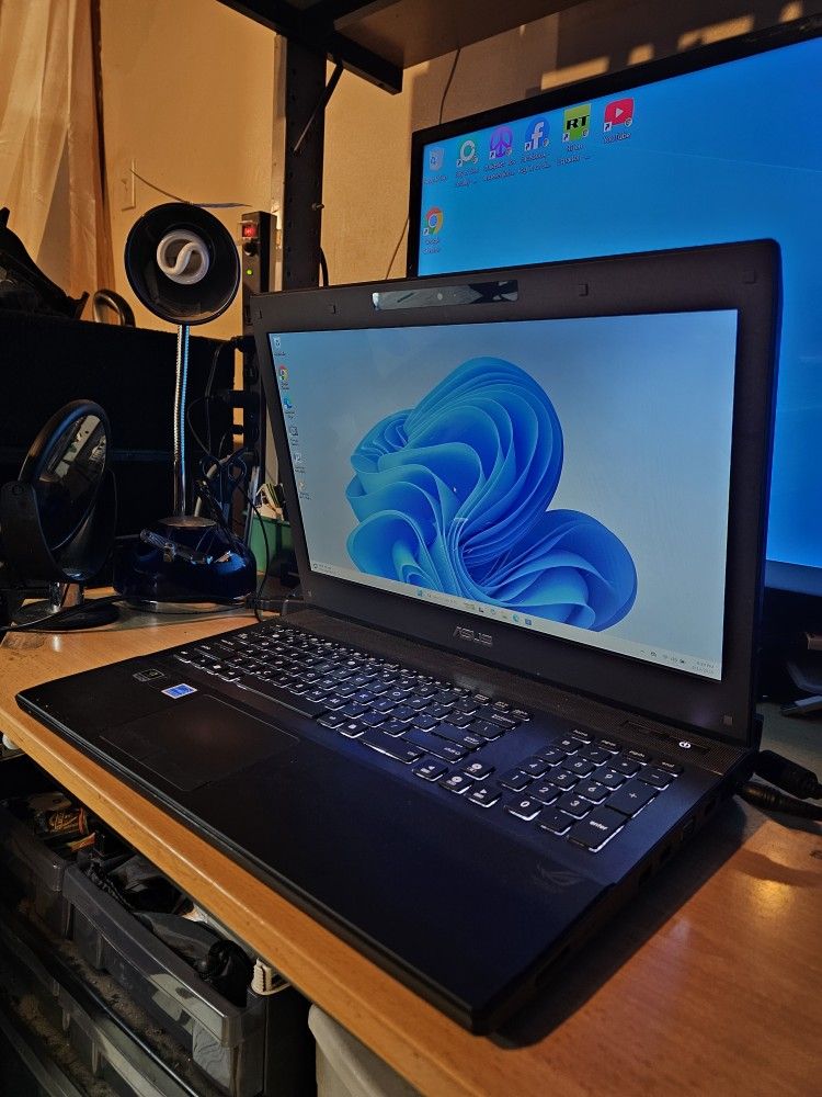 ASUS Gaming Laptop PC. i7-2.0GHz-CPU 16GB Ram 1TB HDD GPU: GTX