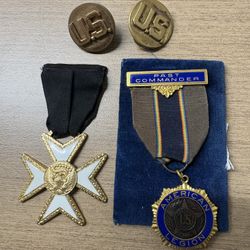 U.S. Army Pins 