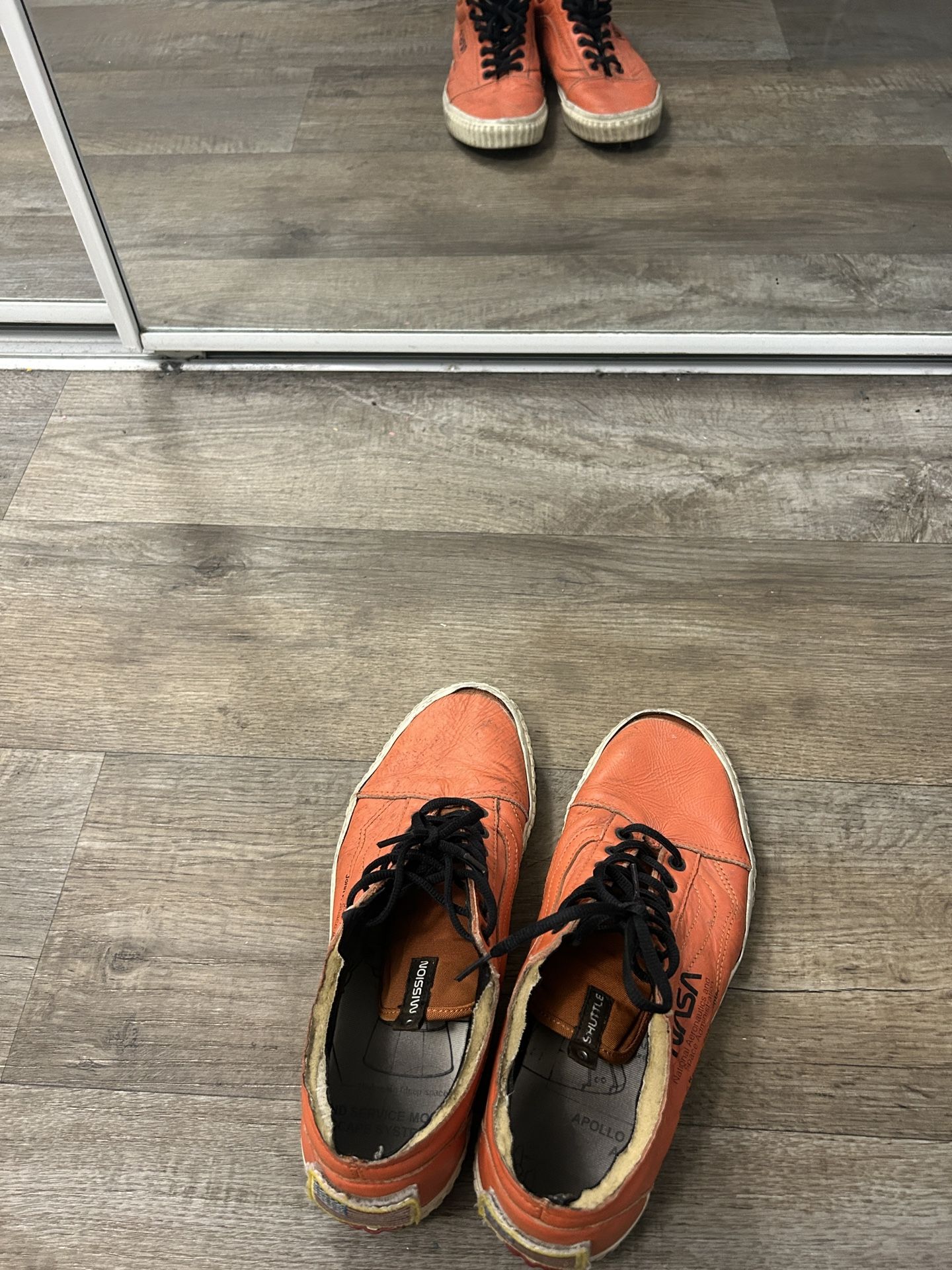NASA x Vans