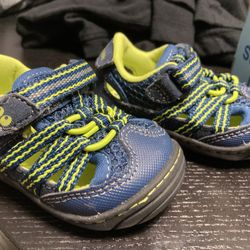 7 Prs Like New Kids Stride Rite & Skechers Shoes… Read Description 