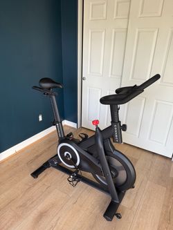 Echelon Smart Fitness Bike