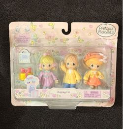 New Precious Moments Shopping Fun Figures