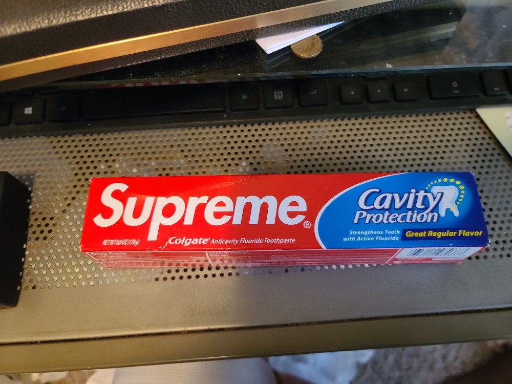 Supreme x Colgate Toothpaste