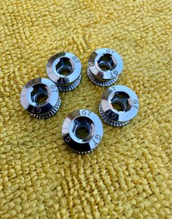 Gt Bmx chainring bolts (new open box)