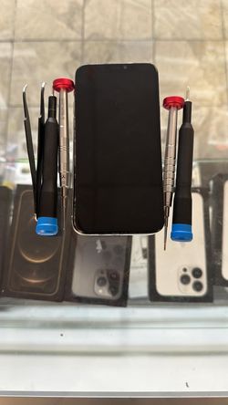 All iPhone and Samsung repair