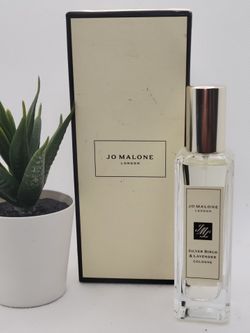 Jo Malone London 

Silver Birch & Lavender Cologne

1 fl ⭐️