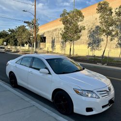 Toyota Camry 2011