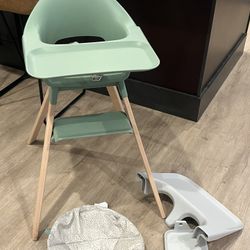 Stokke Clikk High Chair W/extras