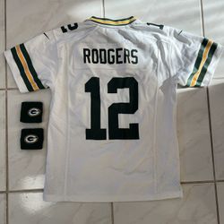 Aaron Rodgers Green Bay Packers Jersey Size: Youth Medium