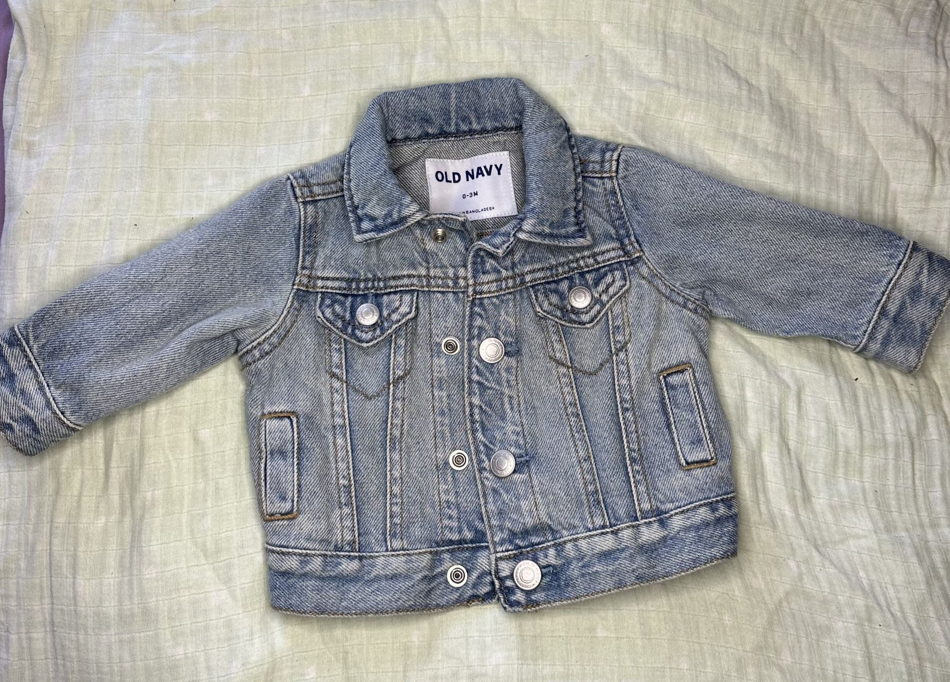 Brand New Old Navy Baby Denim Jacket 0-3 months