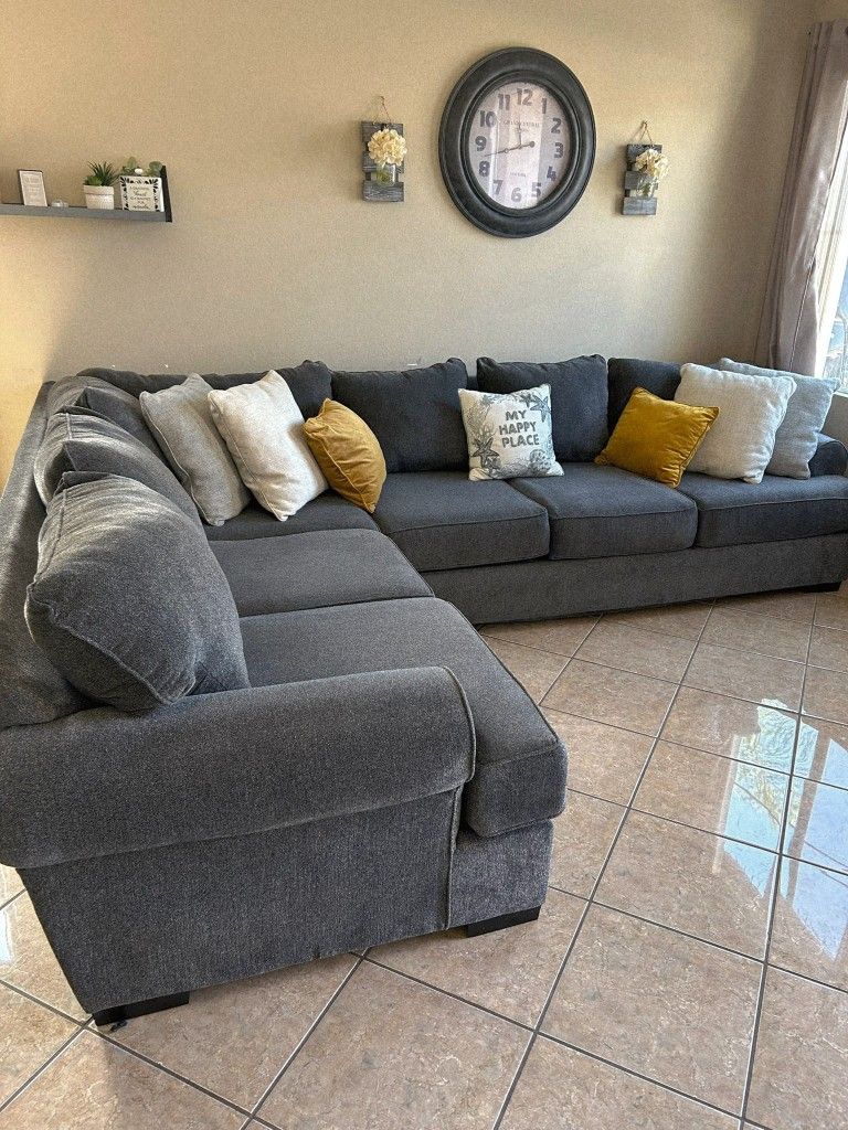 Large And Beautiful Dark Grey Sectional Couch From Jerome's LIKE NEW