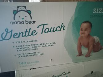 Gentle Touch Pampers, Size 4 Thumbnail