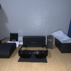 Prada 17ws Sunglasses 