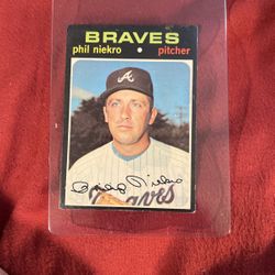 1971 Topps Baseball #30 Phil Niekro Atlanta Braves HOF  EX- ! Great Price Only $3 Firm 