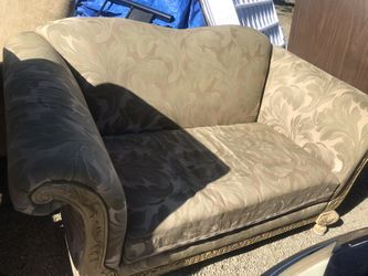 2 Piece Couch Set With Side Table 