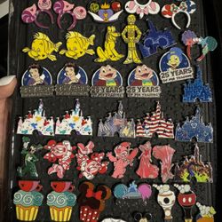 Disney Pins Mystery Packs 