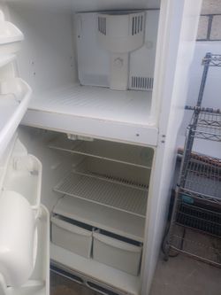 Refrigerator