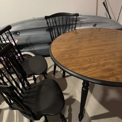 Ethan Allen Table and Chairs