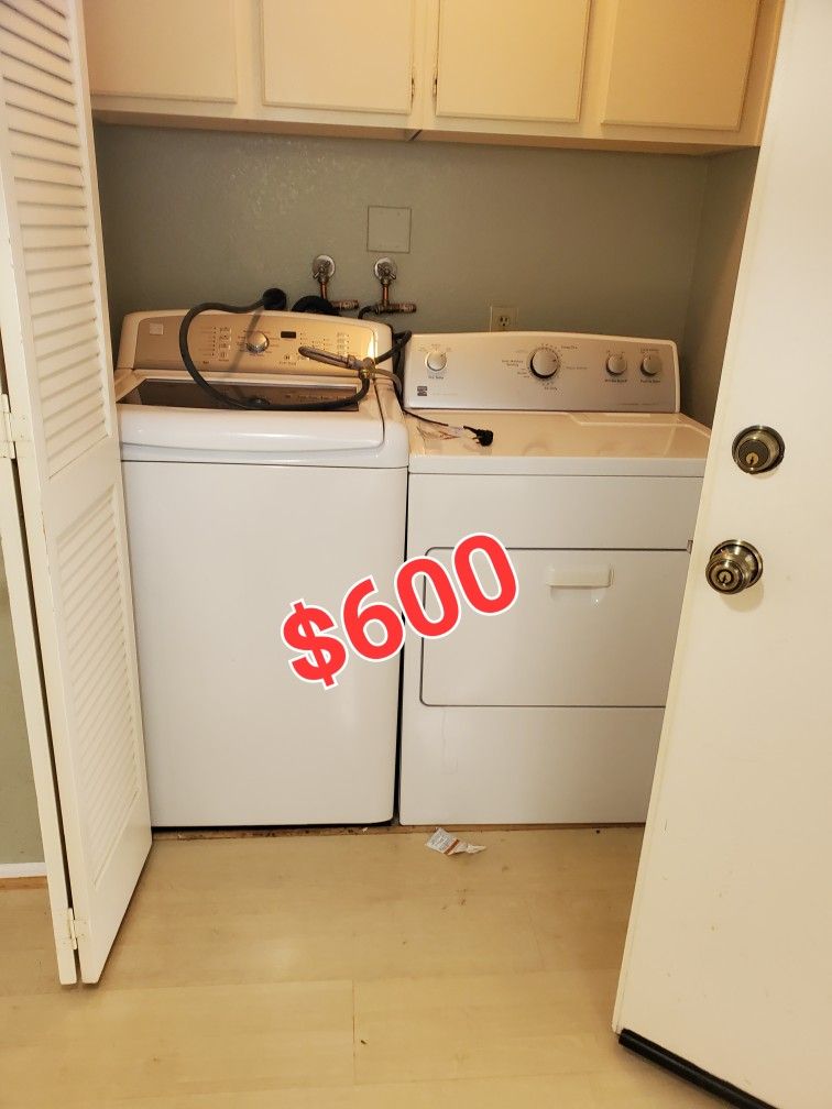 Kenmore Washer And Gas Dryer 