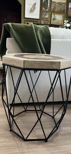 Octagon shaped table