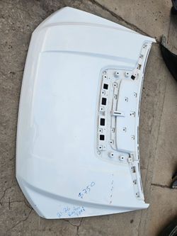 Ford f150  raptor hood oem   21 to 26