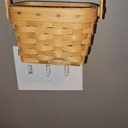 Longaberger Hanging Basket With Swinging Handle