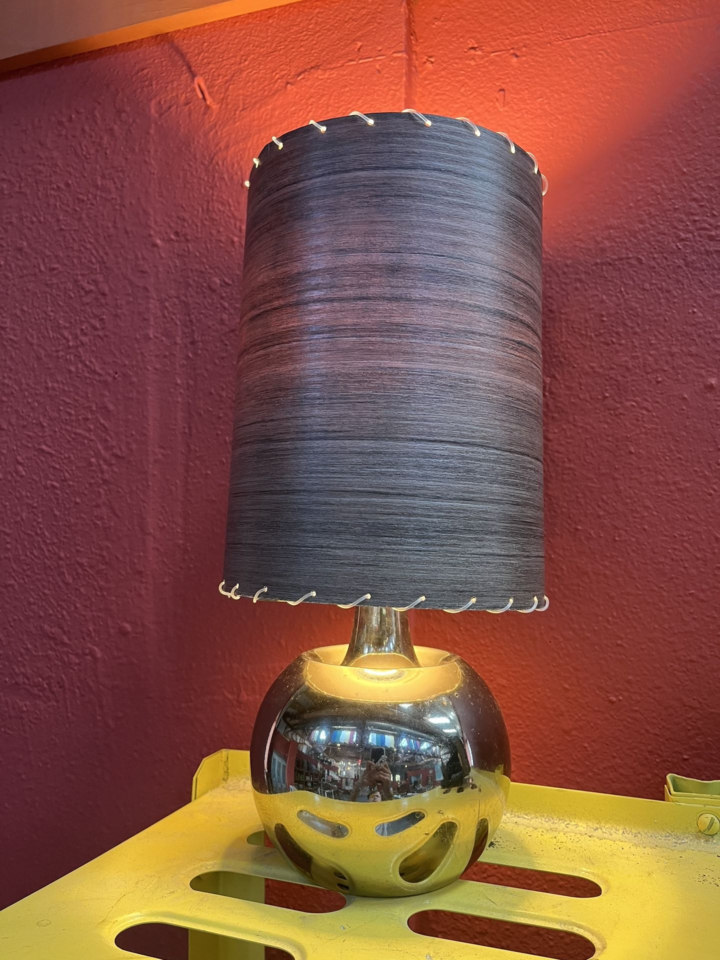 Cute Mid Century Lamp