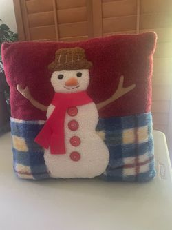 16” x 16" Arlee Fleece Holiday Snowman Plaid Throw Pillow