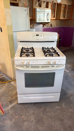Kenmore stove
