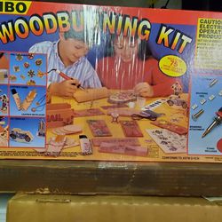 Woodburning Set /80's 