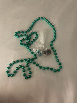 Green Necklace And Earring Bundle