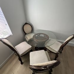 Glass Table With 4 Chairs 