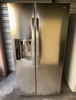 LG Stainless Steel Refrigerator And Freezer