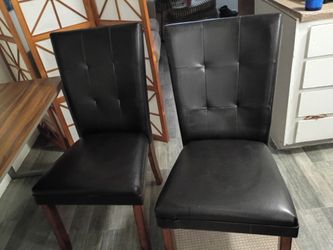 Table and 2 chairs
