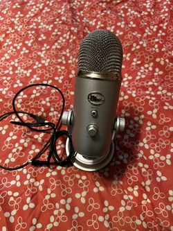 Blue Yeti - Almost NEW