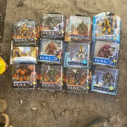 Halo Figurines 